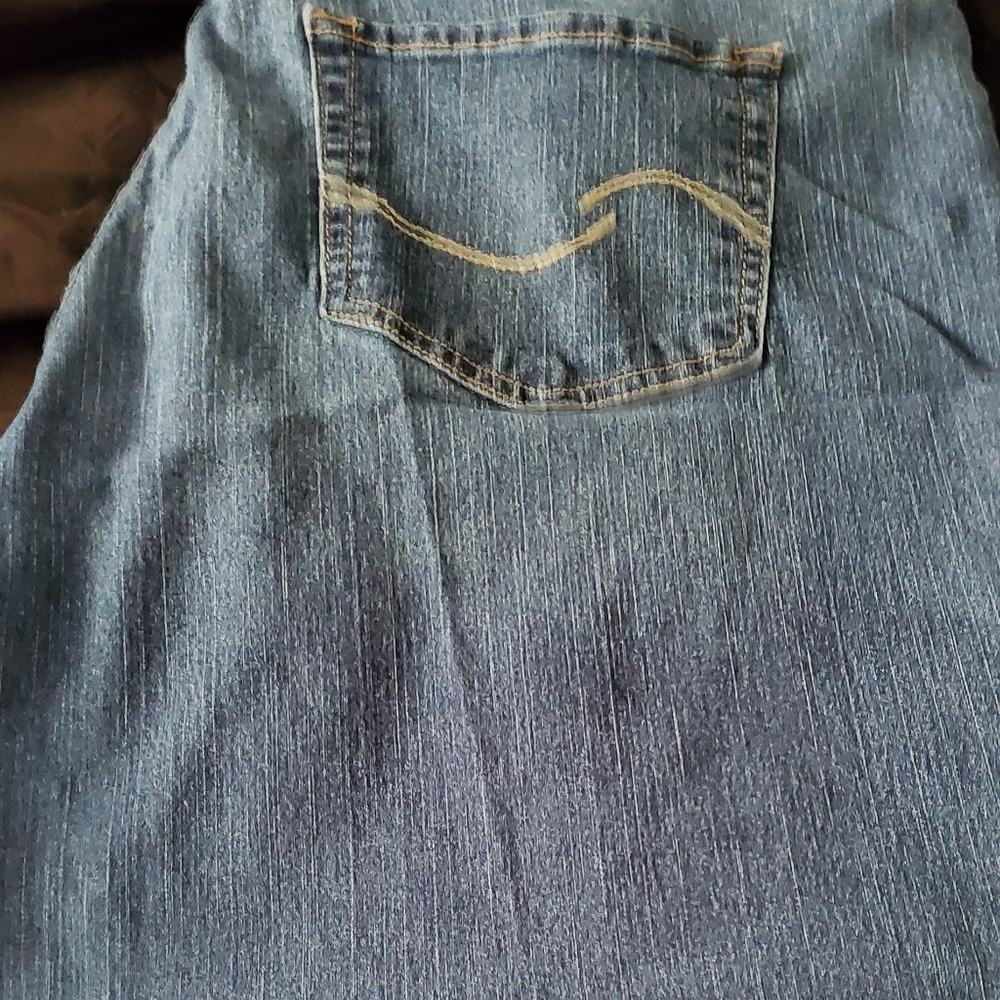 Jeans - Picture 3 of 3